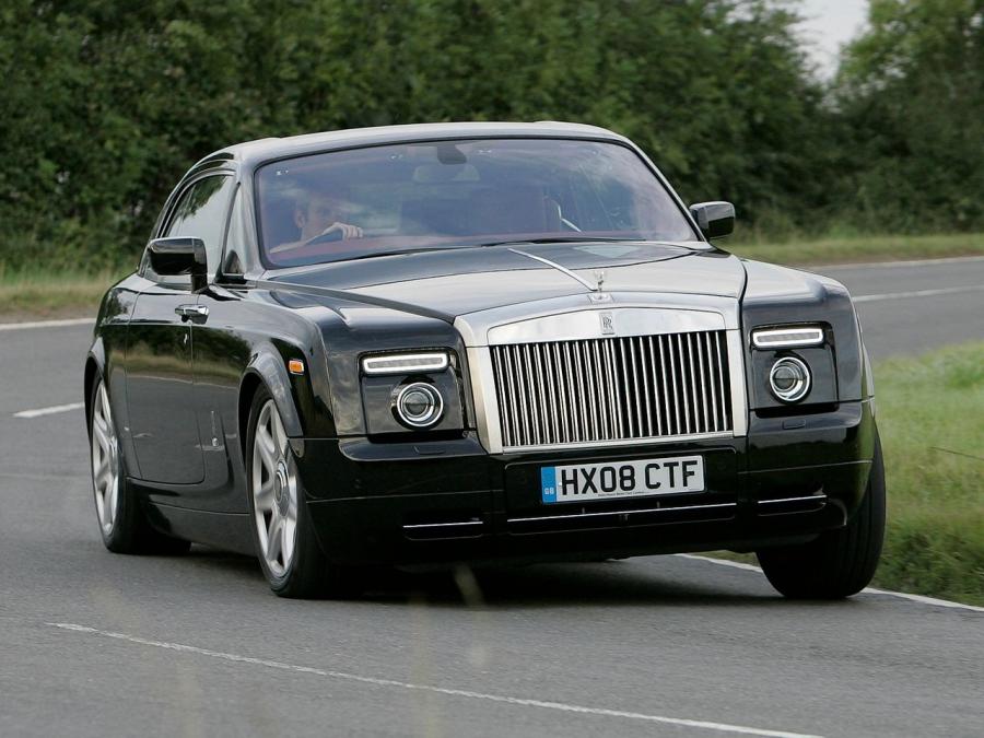  Rolls-Royce Phantom Coupe 2009 года  (UK) (фото 3 из 9)